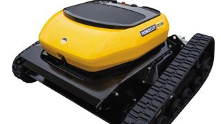 Compatible avec les systèmes de géolocalisation Trimble, le RC 28 est un nouveau modèle de la gamme Robocut de McConnel, destiné à la tonte. © McConnel Compatible avec les systèmes de géolocalisation Trimble, le RC 28 est un nouveau modèle de la gamme Robocut de McConnel, destiné à la tonte. © McConnel